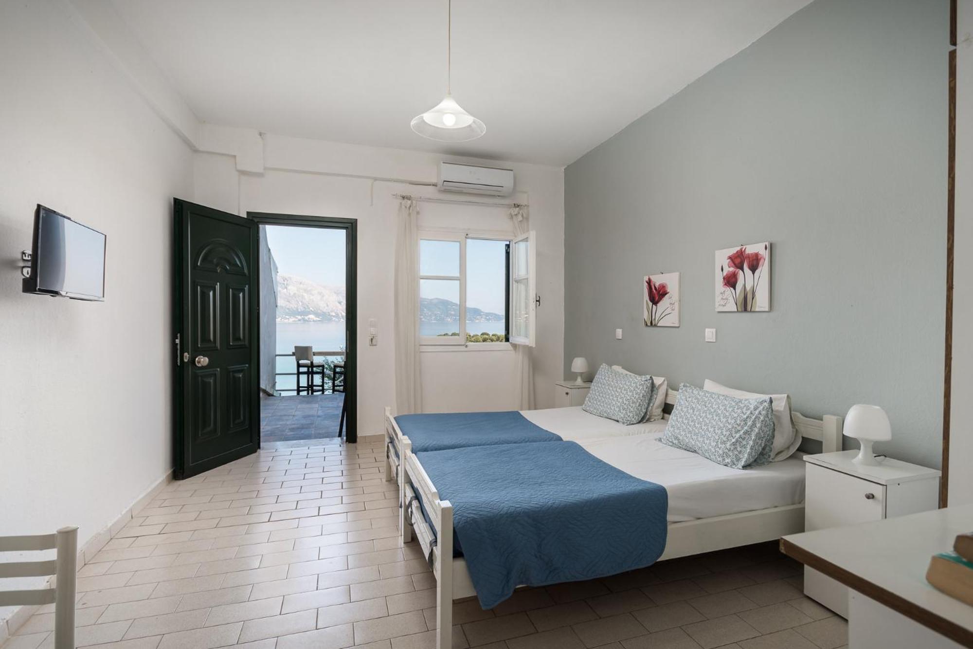 Angelos Seaview Studios By Konnect, Kommeno  Luaran gambar